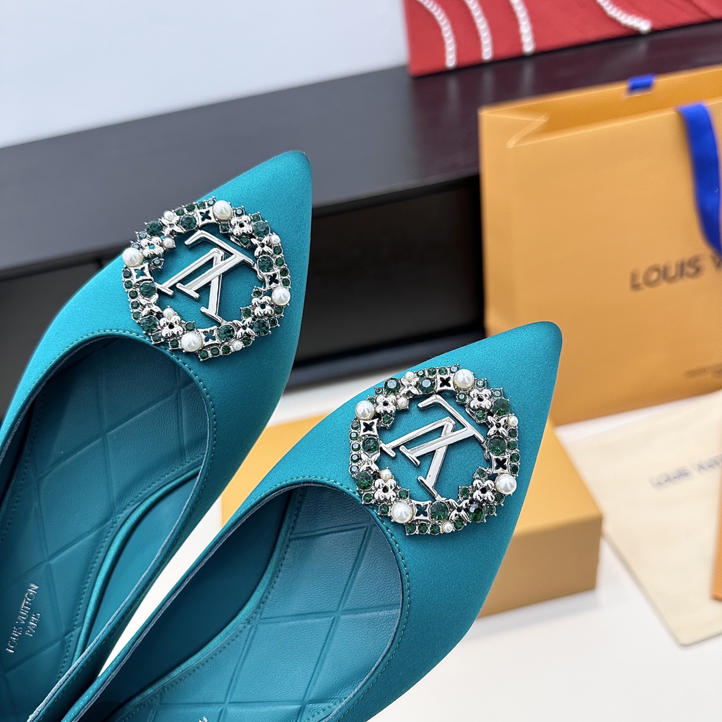 Women's high heels